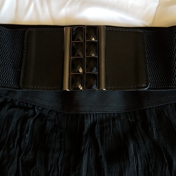 Nwot Lace bottom skirt - Picture 5 of 5